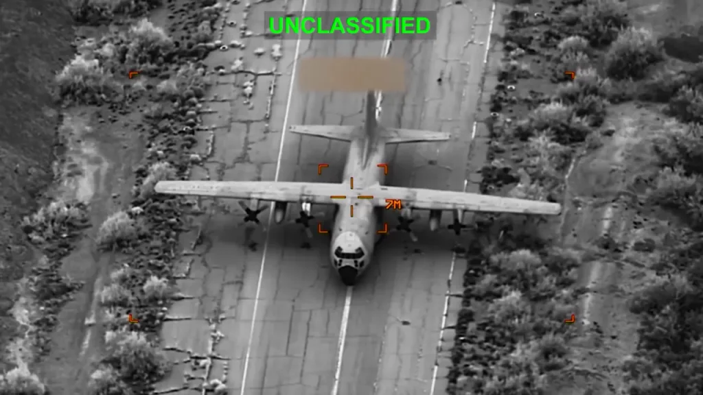 Уничтожение иранских C-130 Hercules, P-3 Orion и Ил-76 на авиабазе Керман ударами ВВС США