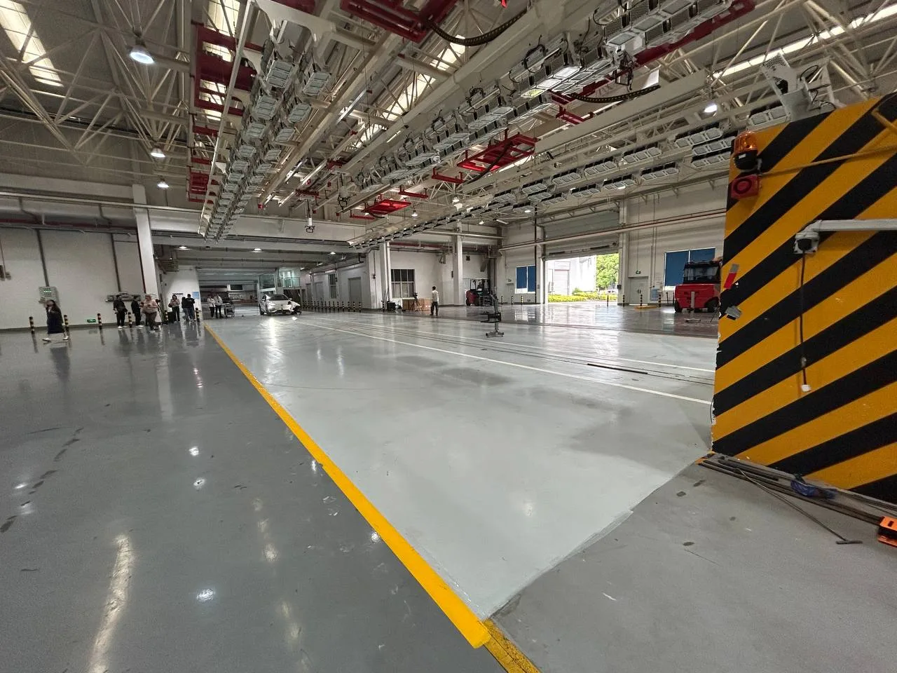 Разбили ради безопасности: как Deepal S07 прошёл краш‑тест перед выходом на российский рынок