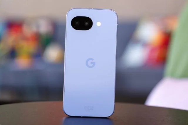 Смартфон Google Pixel 10a набрал 8,5 балла из 10 за ремонтопригодность победа здравого смысла над клеем Смартфон Google Pixel 10a: чемпион по ремонту | DGL.RU