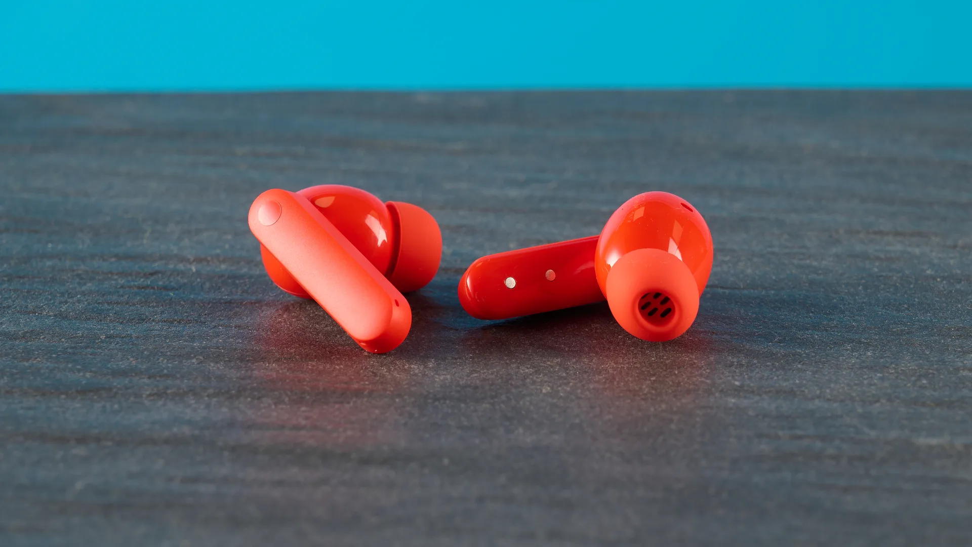 Обзор CMF Buds 2A в Москве - больше никогда не потрачусь на дорогие флагманы картинка Наушники CMF Buds 2A: дешево и реально круто | DGL.RU