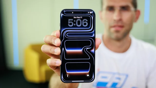 Apple iPhone 17 превращается в «кирпич»? Жалобы растут, а Apple хранит молчание Apple iPhone 17 превращается в «кирпич»? Жалобы растут, а Apple хранит молчание