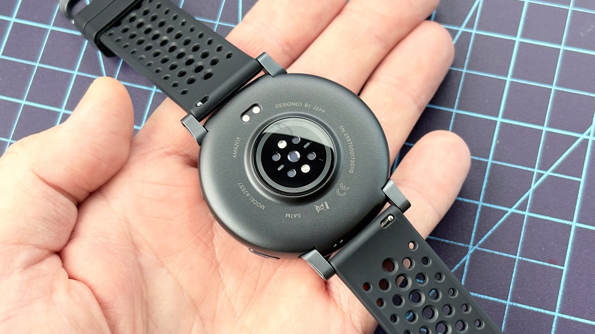 Смарт-часы Amazfit Active Max: почти Garmin | DGL.RU