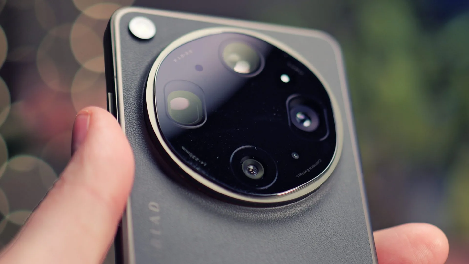 Обзор Oppo Find X9 Ultra - новый король мобильной фотографии картинка Oppo Find X9 Ultra — лучший камерофон? | DGL.RU