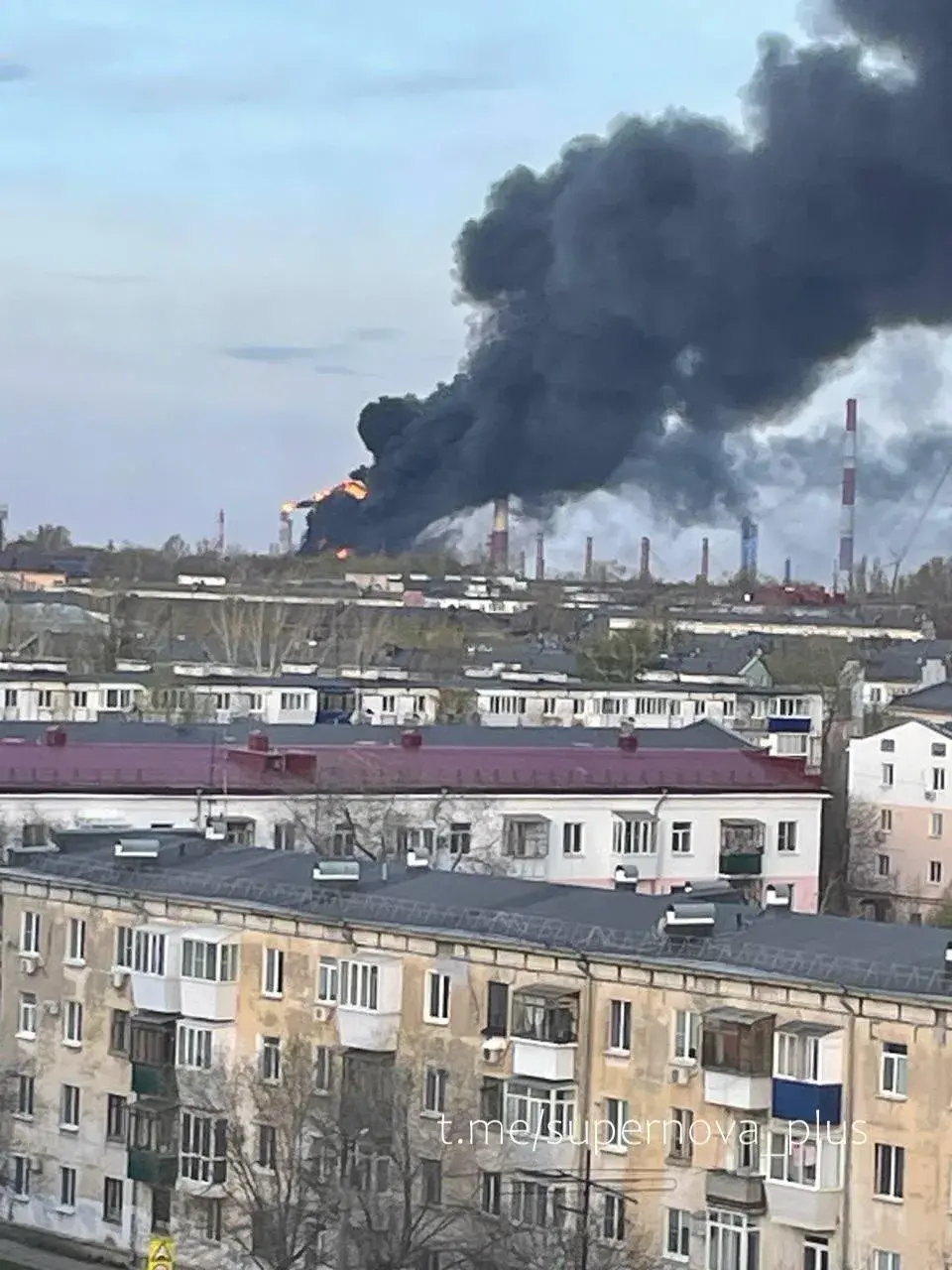 Сразу 5 объектов топливно-энергетического комплекса России были атакованы ВСУ сегодня ночью