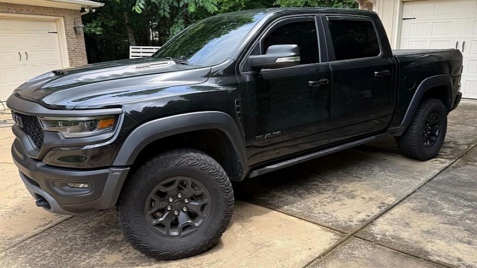 Редкий Ram 1500 TRX с минимальным пробегом выставлен на продажу