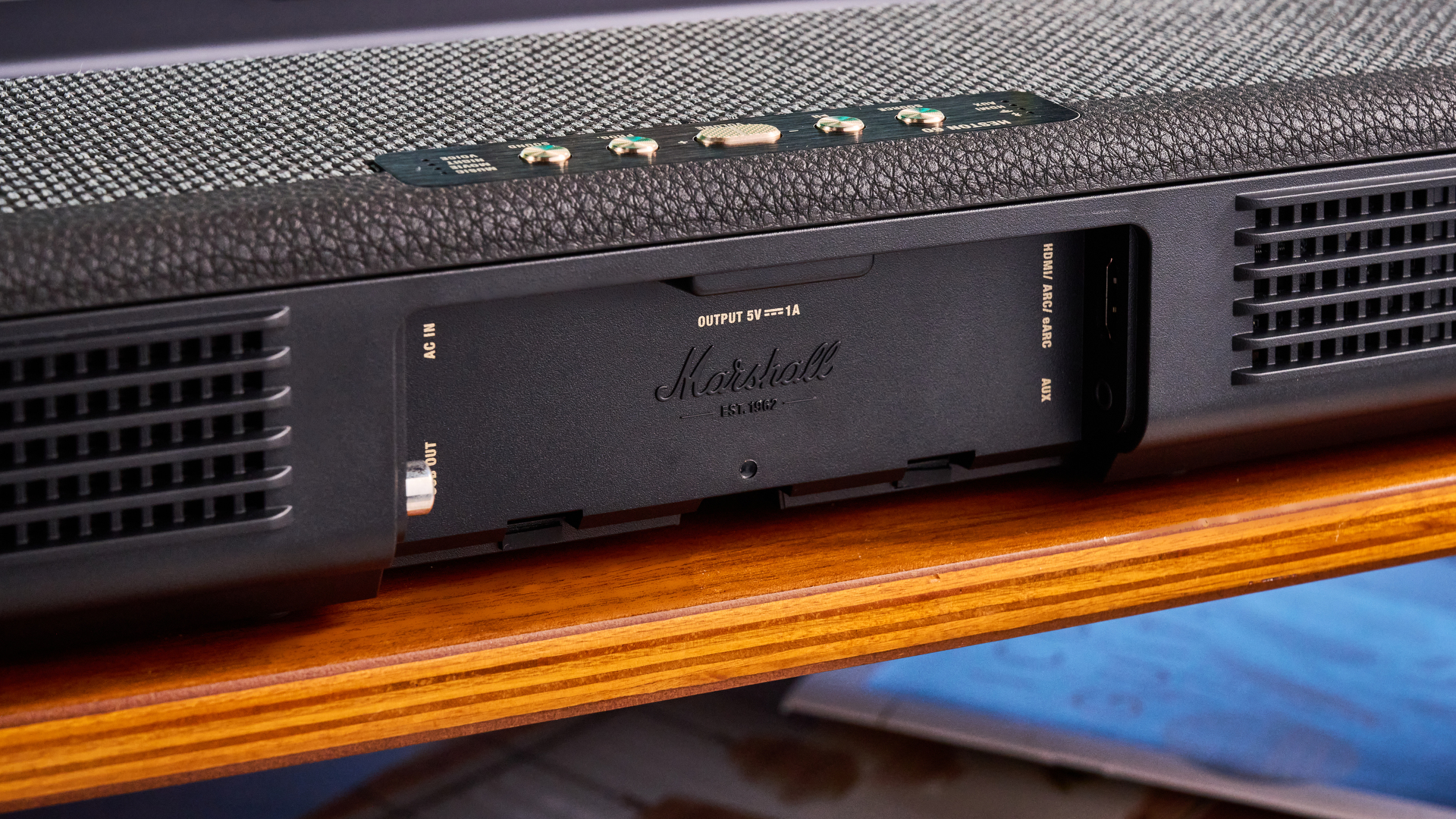Обзор Marshall Heston 60 в России - производит впечатление реальной угрозы для Sonos картинка Саундбар Marshall Heston 60: звук уровня кино | DGL.RU