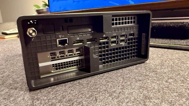 Мини-ПК Lenovo ThinkStation P3 Ultra SFF Gen 2 | DGL.RU