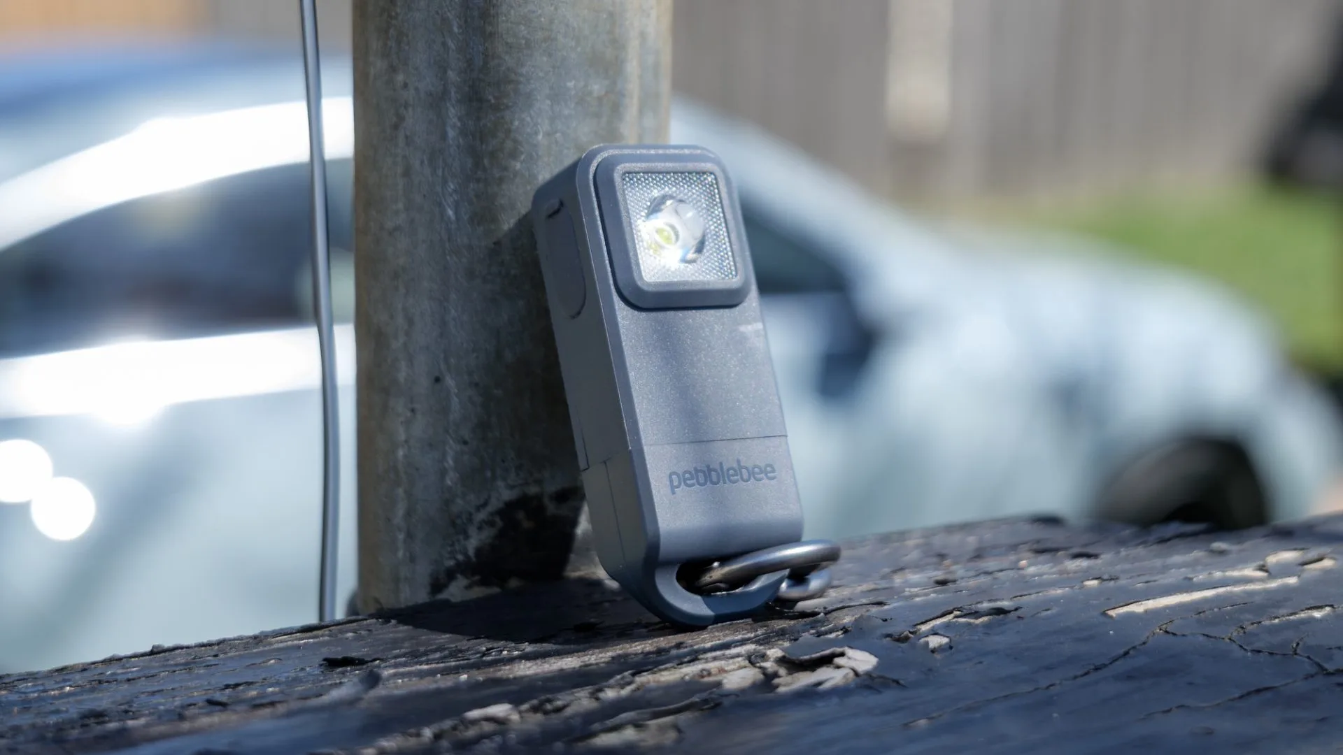 Обзор Pebblebee Halo - клон AirTag и личный спасатель картинка Трекер Pebblebee Halo: AirTag с функцией SOS | DGL.RU