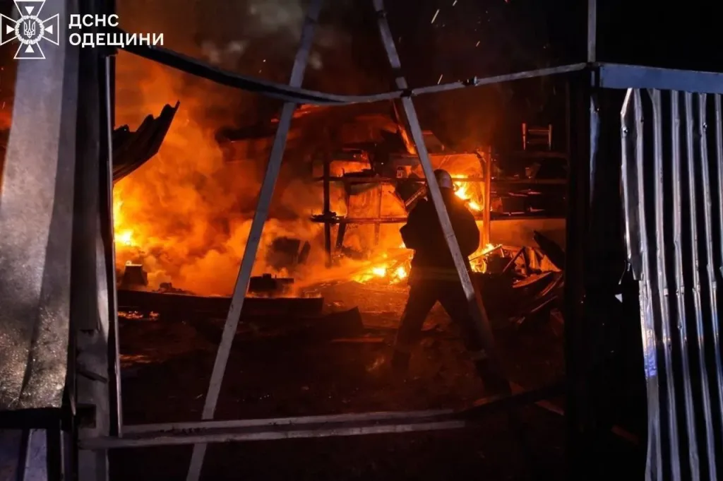 Порты в Одесской области снова оказались под ударами этой ночью