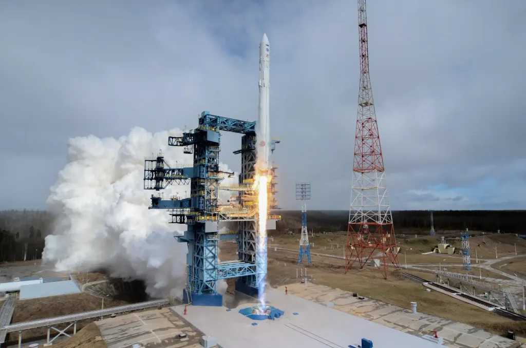 Воздушно-космические силы провели успешный пуск ракеты-носителя «Ангара-1.2» с космодрома «Плесецк»
