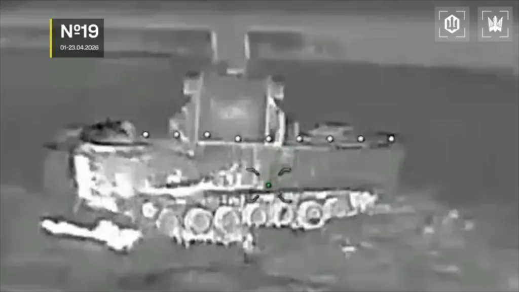 Момент промахов зенитных ракет из ЗРК «Оса-АКМ» и «Тор-М2» по новым украинским дронам-камикадзе B-2 с последующим поражением этих комплексов ПВО