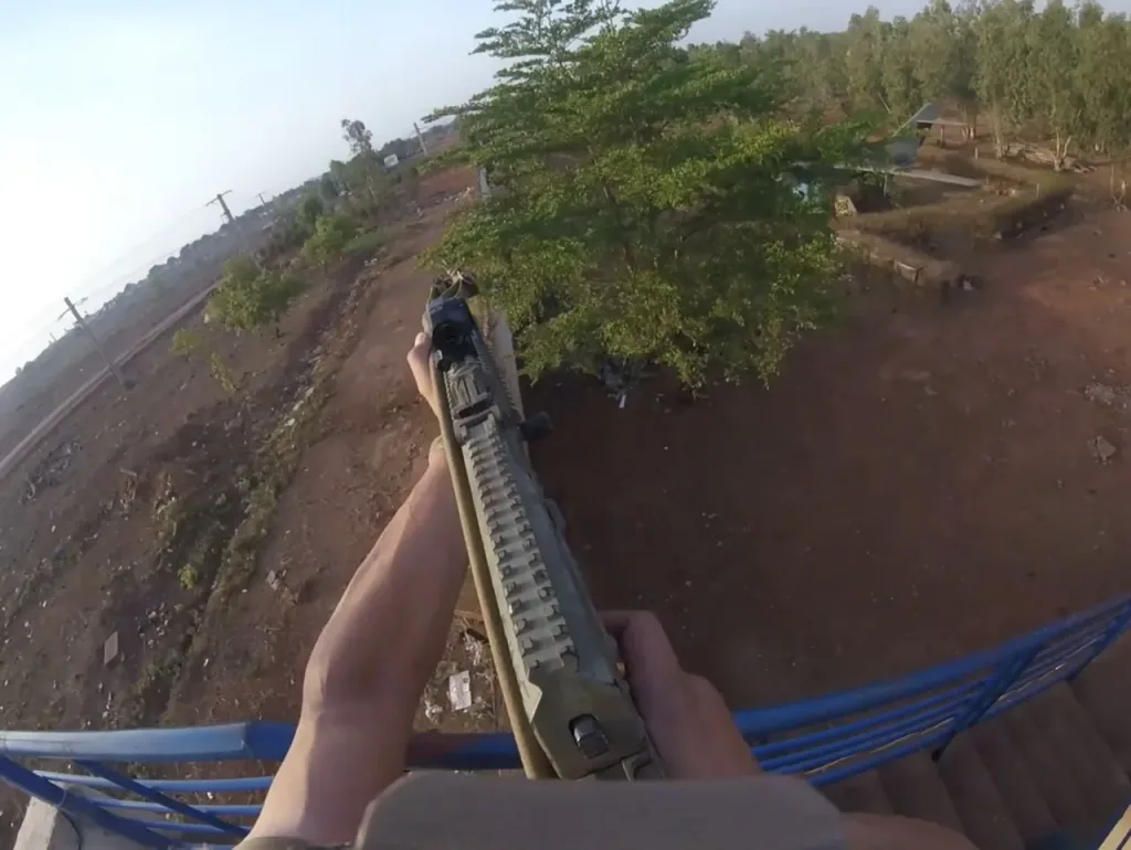 Работа БМП-3 и бойцов "Африканского корпуса" в процессе отражения наката боевиков FLA-JNIM на один из опорников