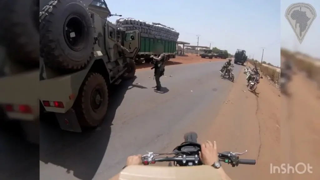 Более полное видео отражения наступления боевиков на Международный аэропорт имени Модибо Кейты у столицы Бамако бойцами «Африканского корпуса» и ВС Мали