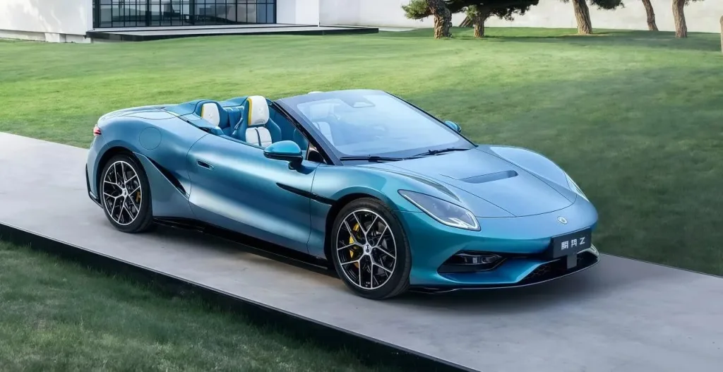 Китайцы добили бюджетный и премиум европейский автопром - и взялись за люкс