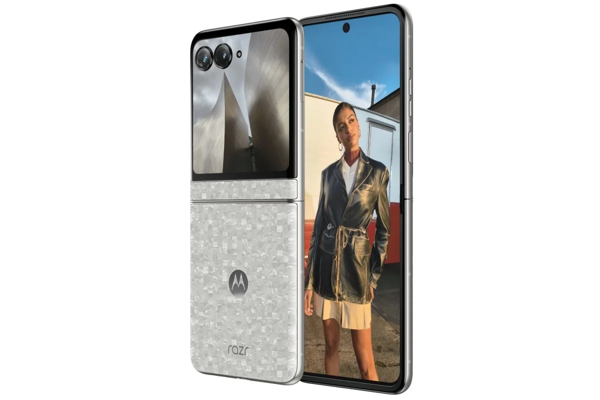Складная битва 2026: почему Motorola Razr (2026) может потеснить конкурентов картинка Смартфон Motorola Razr 2026: брать или нет | DGL.RU