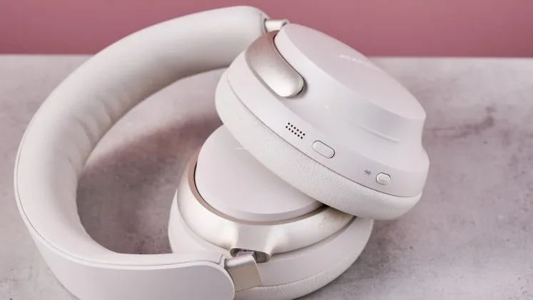 Лучшие наушники с шумоподавлением 2026 года картинка Наушники Bose QuietComfort Ultra лучшие | DGL.RU