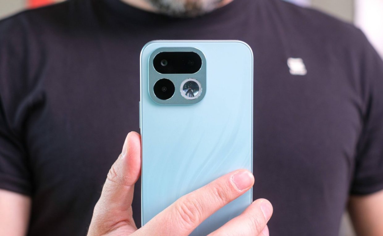 Распаковка Realme 16T: убийца флагманов или очередная китайская пустышка в яркой коробке? картинка Распаковка Realme 16T: главный убийца флагманов или очередная китайская пустышка в яркой коробке?