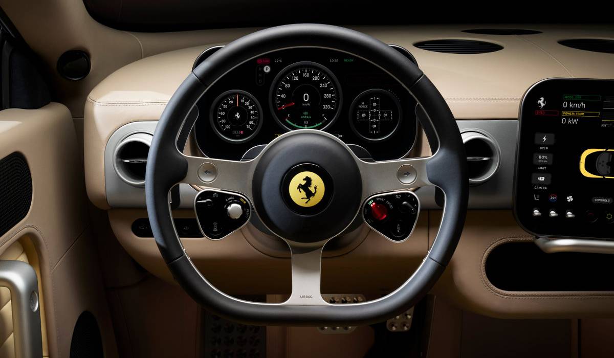 Экраны Samsung OLED спасли салон Ferrari | DGL.RU