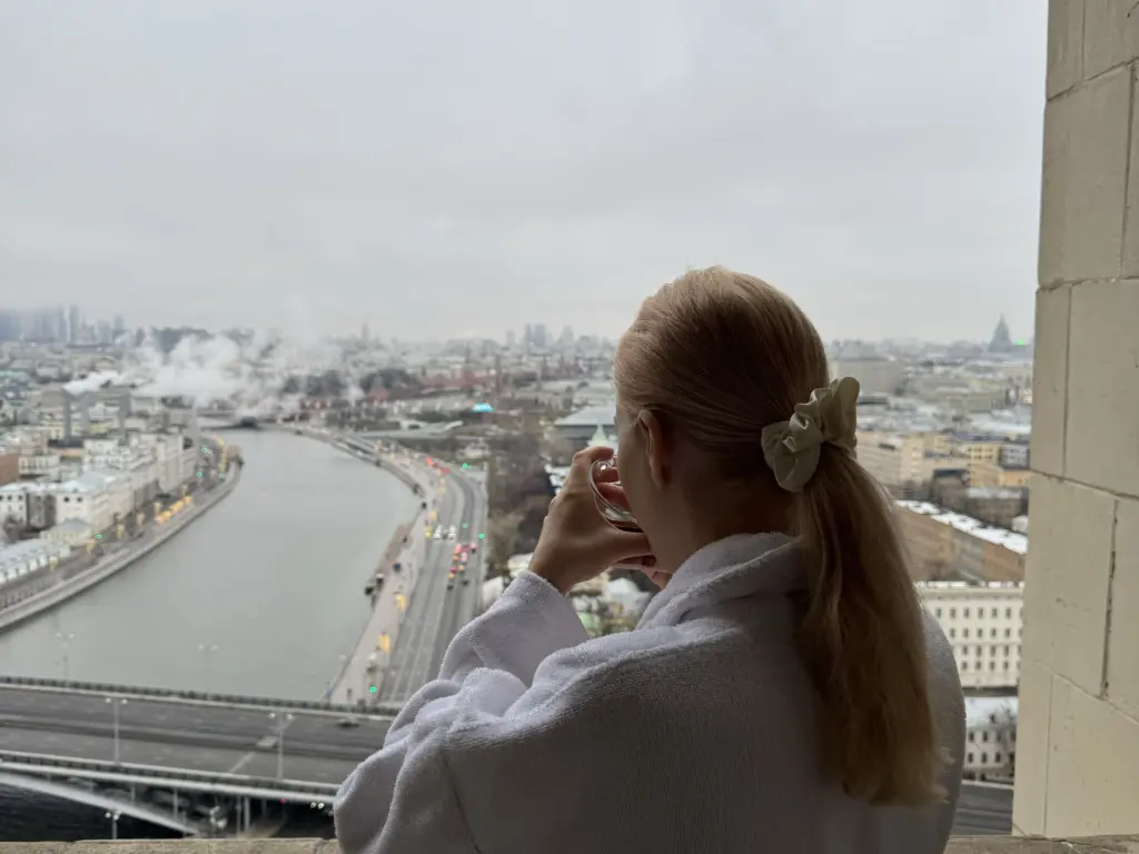 Перестала хвататься за валерьянку и сидеть на сквозняках: как старая родовая традиция навела порядок в моем доме и голове