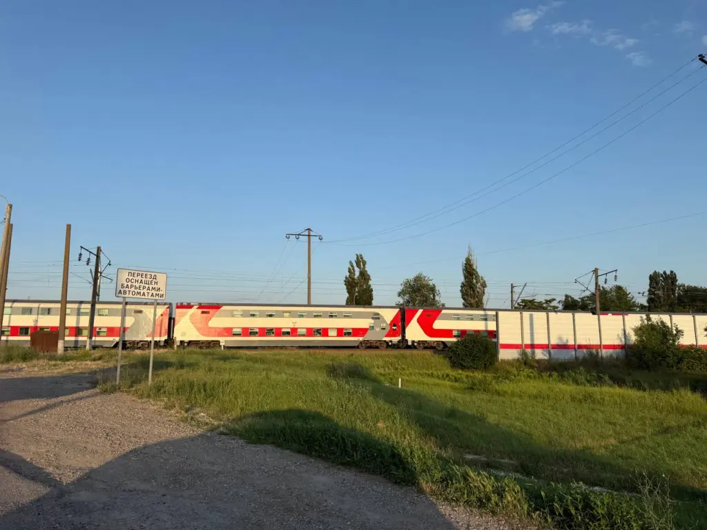 Не садитесь туда: проводница указала места в поезде, которые сделают поездку абсолютно невыносимой