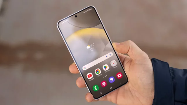 Взрыв в руках почему Galaxy S24 загорелся и как уберечь свой гаджет (1) Стоит ли покупать смартфон Samsung Galaxy S24? | DGL.RU