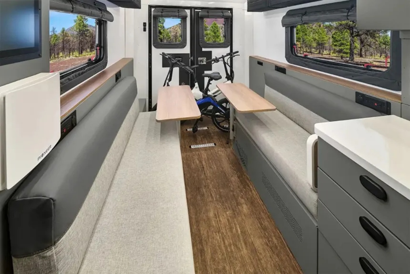 Winnebago Arka: новый эталон автономных экспедиций и рекордная цена
