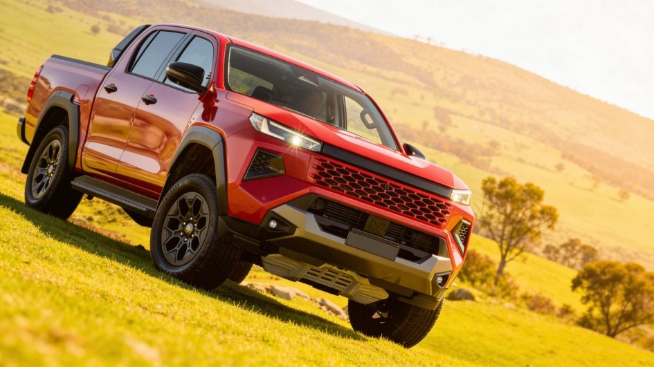 Toyota Hilux снова доступен в России: цены, комплектации и особенности заказа