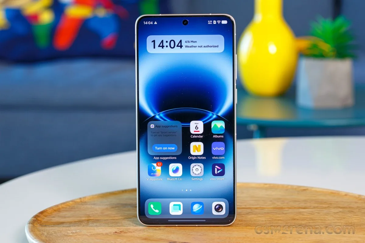 Обзор vivo X300 Ultra - фанатам мобильной фотографии посвящается картинка Смартфон vivo X300 Ultra: ставка на камеру 200 Мп | DGL.RU