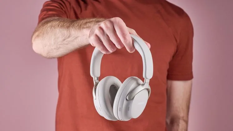 Лучшие наушники с шумоподавлением 2026 года картинка Наушники Bose QuietComfort Ultra лучшие | DGL.RU