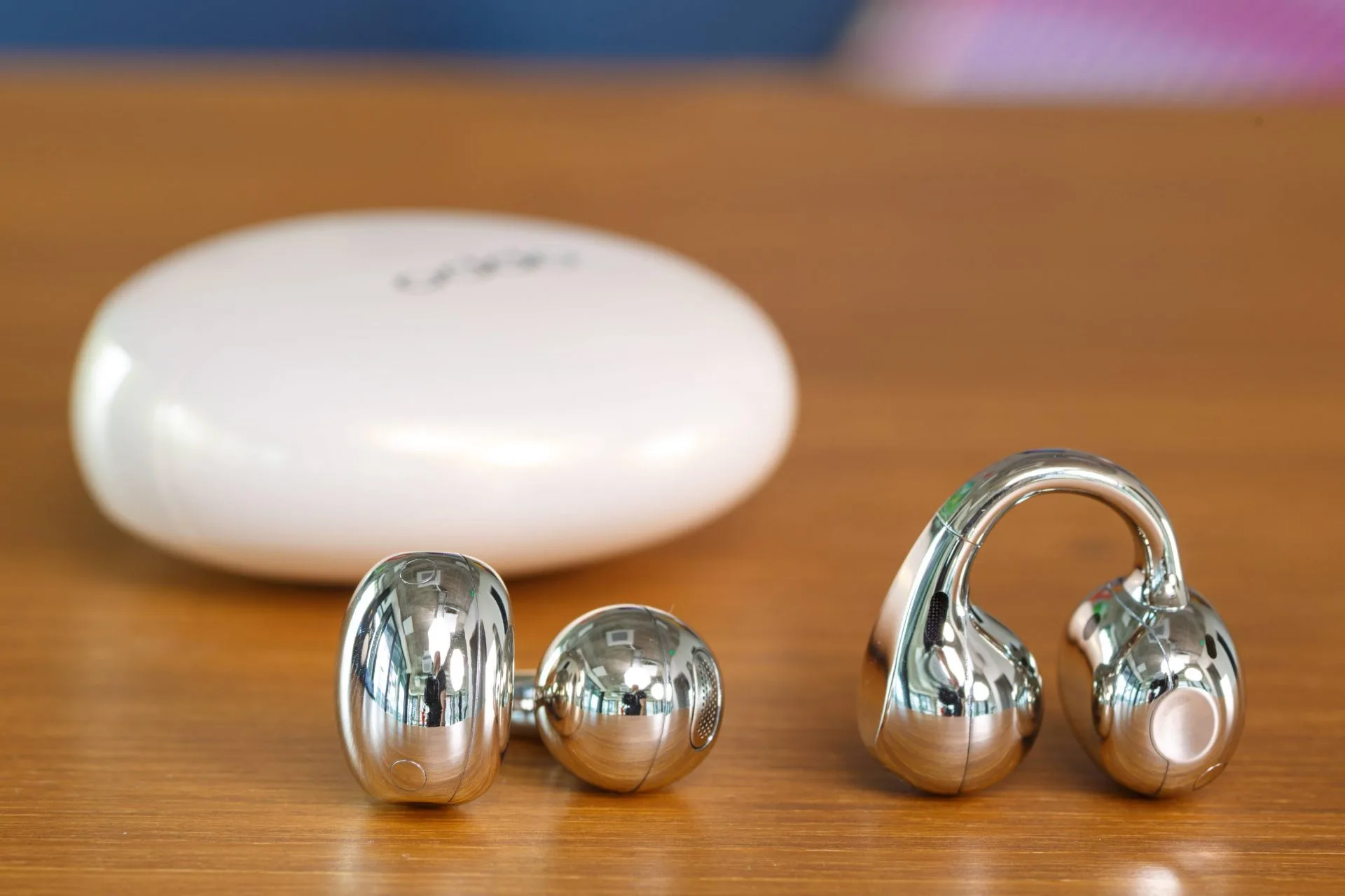 Весенний залп OPPO: смартфон-долгожитель Find X9s, титановые наушники Enco Clip2 и спортивные фишки ColorOS 16 картинка Смартфон OPPO Find X9s: лучший ответ флагманам | DGL.RU