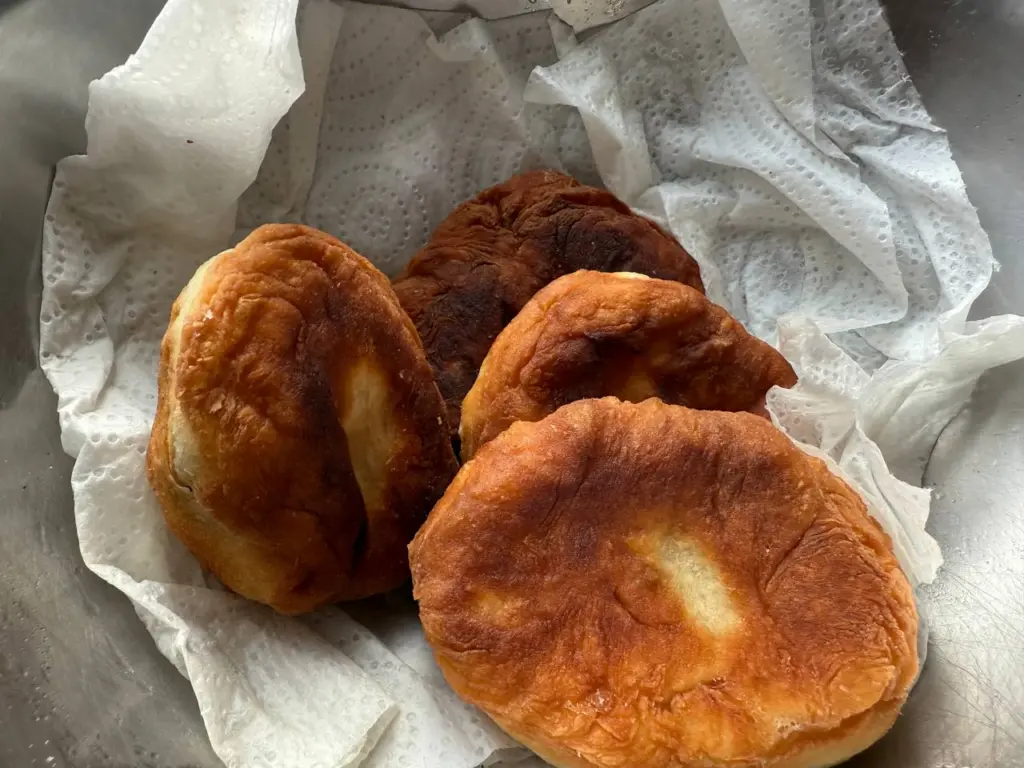 Праздные пирожки с картошкой: пышные, нежные и жарятся без труда