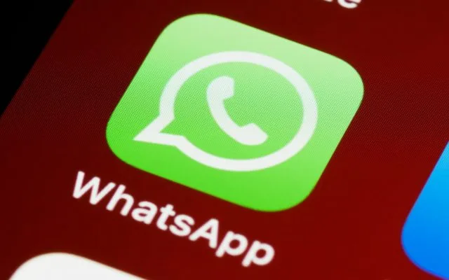 WhatsApp меняет имидж что такое дизайн «жидкое стекло» и когда он появится у всех (1) Новый дизайн WhatsApp: стоит ли обновлять? | DGL.RU