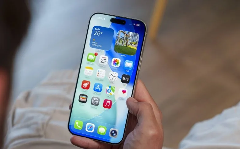 Apple идет на риск: iPhone 18 Pro Max получит «народный» ценник вопреки кризису памяти картинка Apple идет на риск: iPhone 18 Pro Max получит «народный» ценник вопреки кризису памяти