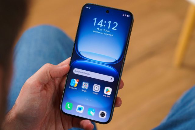 Смартфон vivo iQOO 16: батарея на 9000 мАч | DGL.RU