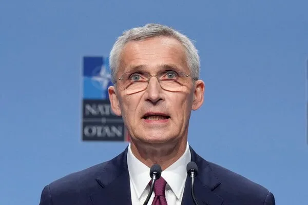 Бывший генсек НАТО Йенс Столтенберг заявил, что НАТО не выживет без США, а Евросоюз не сможет заменить альянс