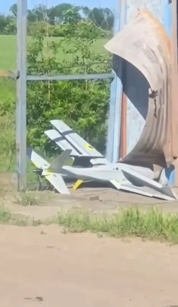 Украинский дрон RAM-2X с терминалом Starlink пытался нанести удар по грузовику с посылками маркетплейса Wildberries, ехавшему в Крым по трассе Р-280 «Новороссия» через новые территории
