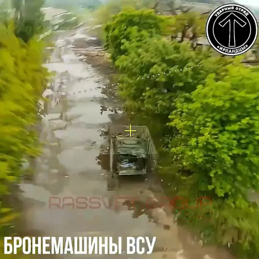 Подборка ударов FPV-дронов по бронеавтомобилям ВСУ на Добропольском выступе