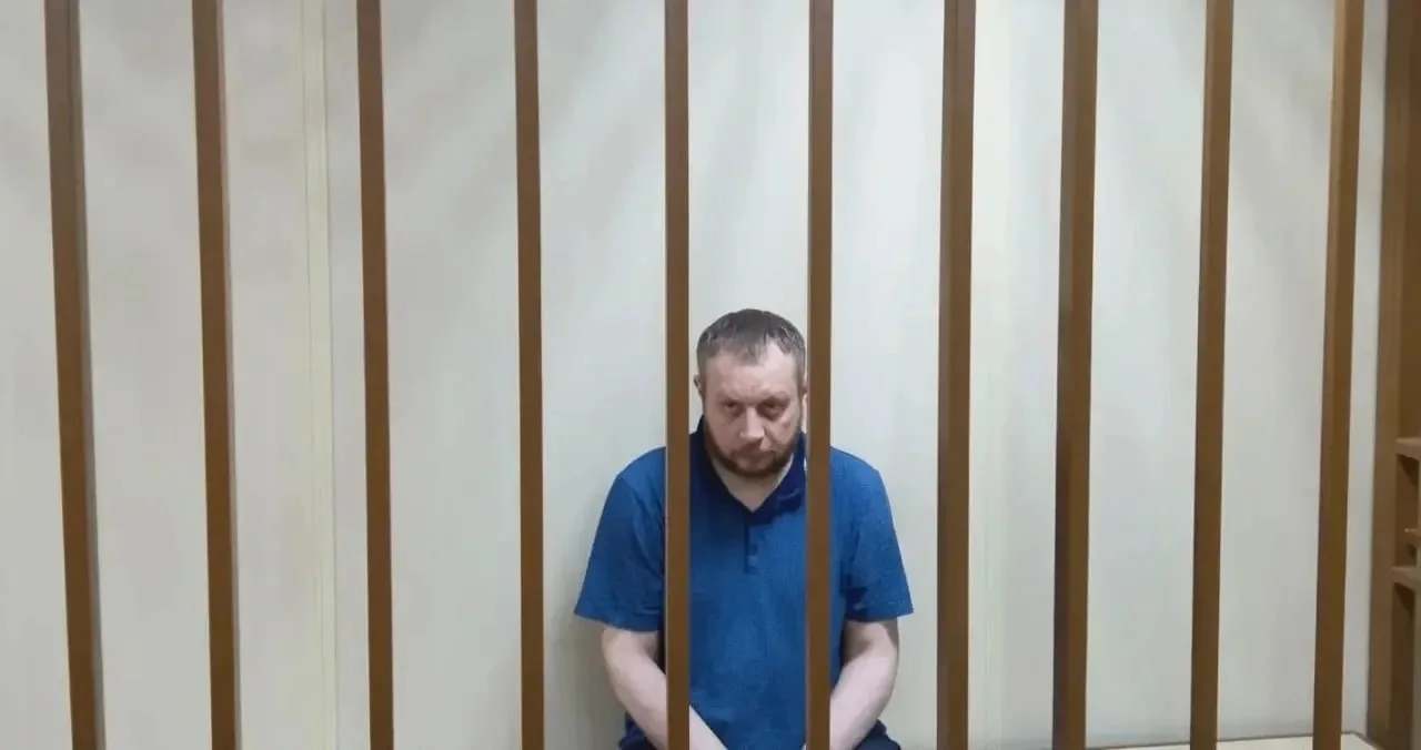 Жителя Тюмени, который затащил маленькую девочку в подъезд, отправили в СИЗО