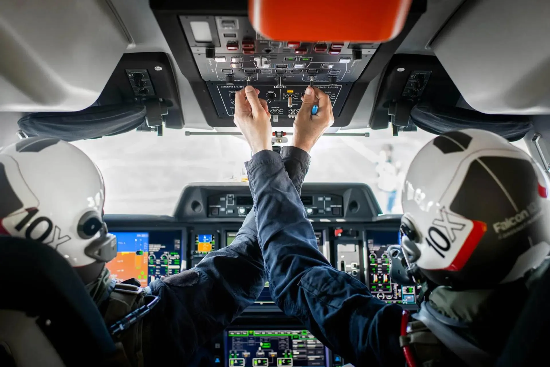 Dassault Aviation подняла в воздух первый Falcon 10X