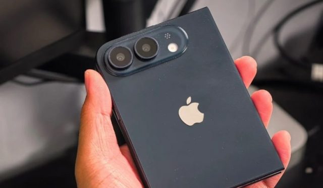 Складной iPhone Ultra в черном: Тьма, которая сложит пополам ваши представления о дизайне