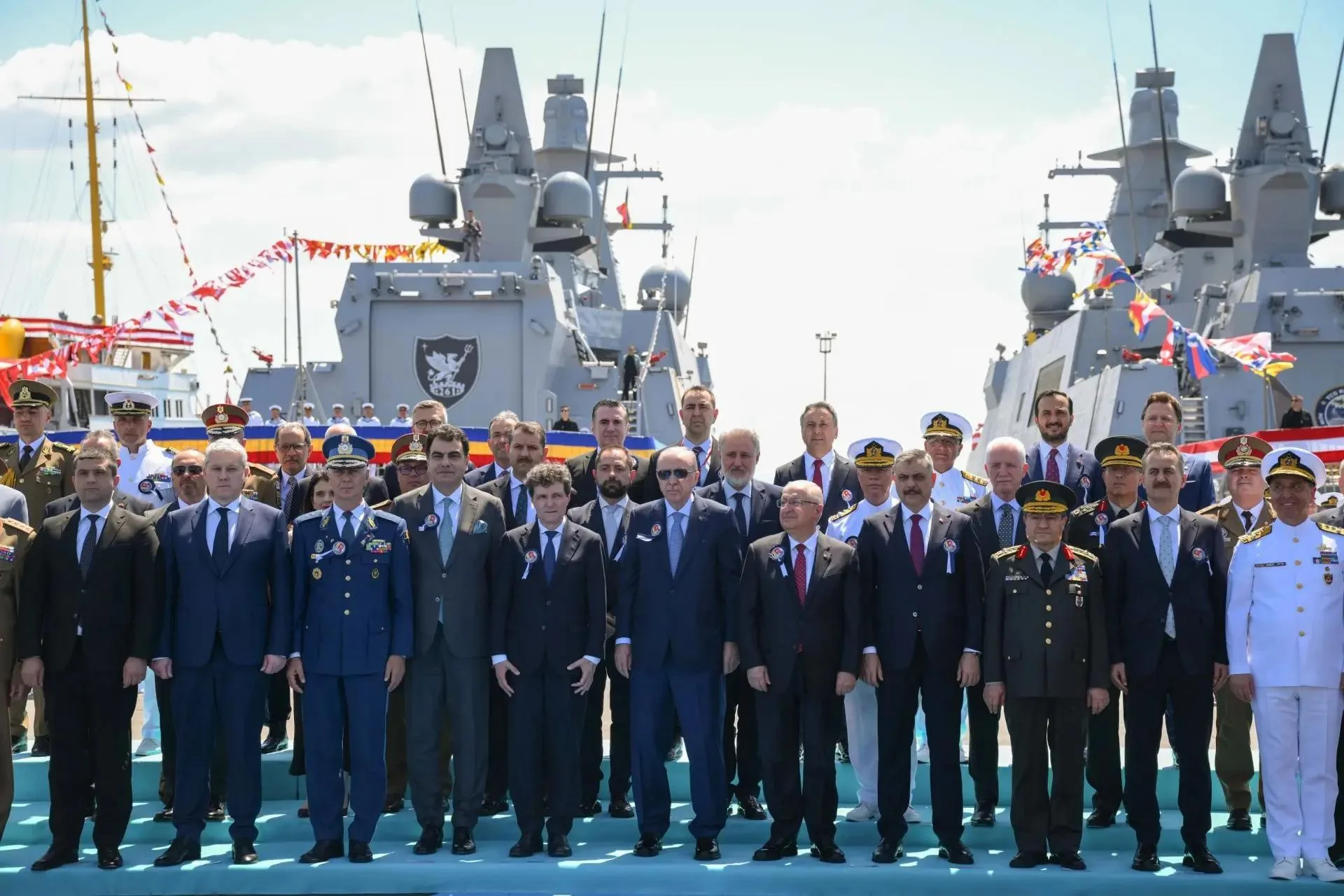 Турция увеличивает морскую группировку НАТО в Черном море