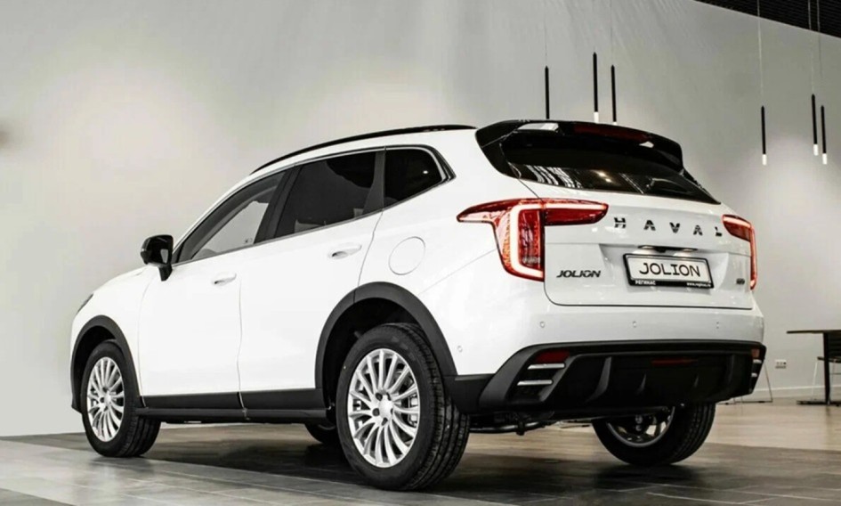 Haval Jolion: обновленный интерьер, новый мотор и лидерство среди иномарок в 2025