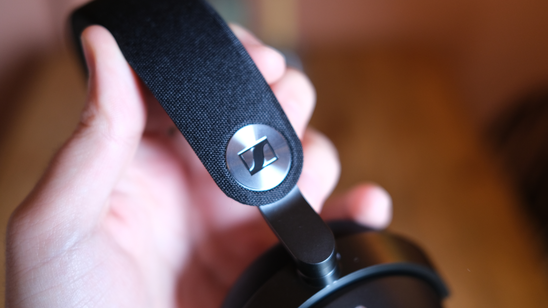 Обзор наушников Sennheiser Momentum 5: любимчики этого года картинка Наушники Momentum 5 Sennheiser с мощным ANC | DGL.RU