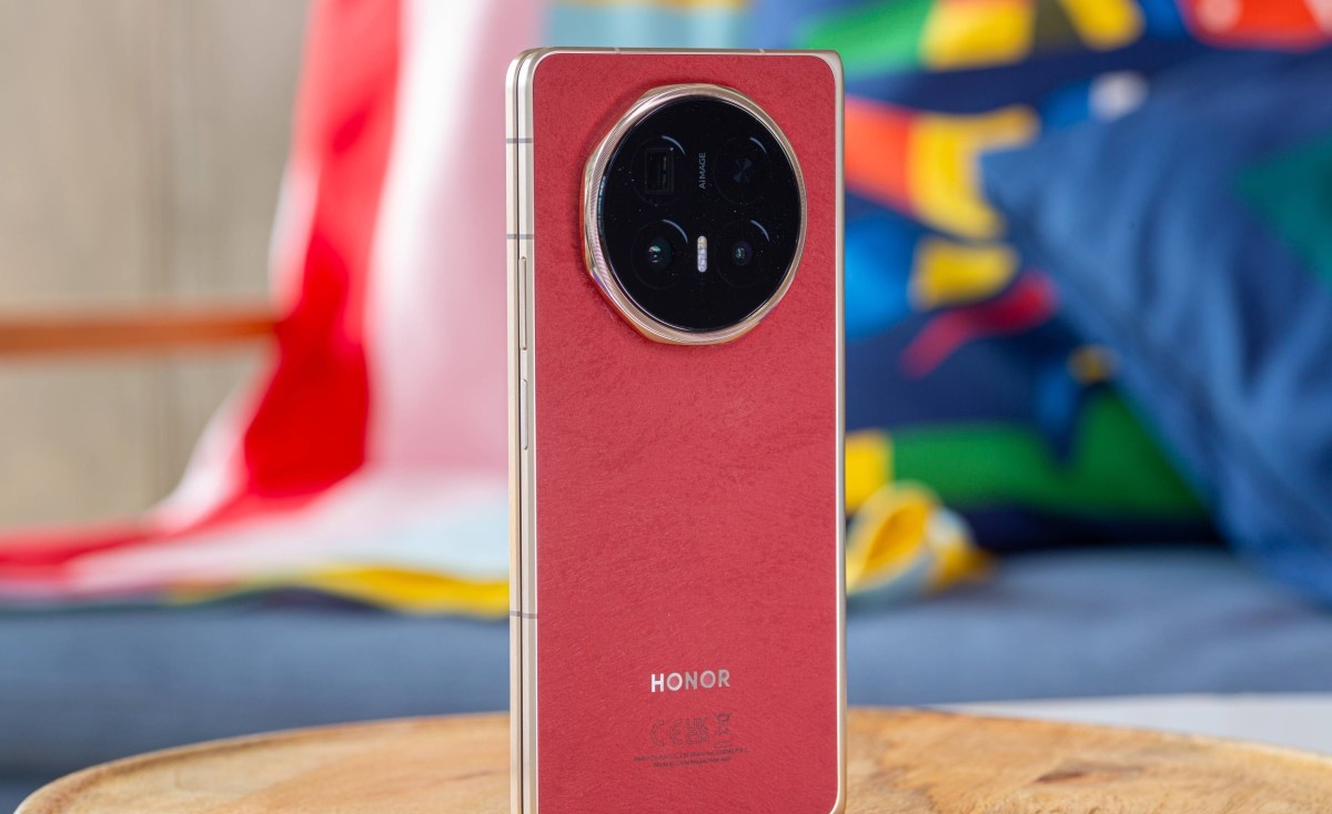 Обзор Honor Magic V6 — рекордная батарея в тонком корпусе картинка Honor Magic V6