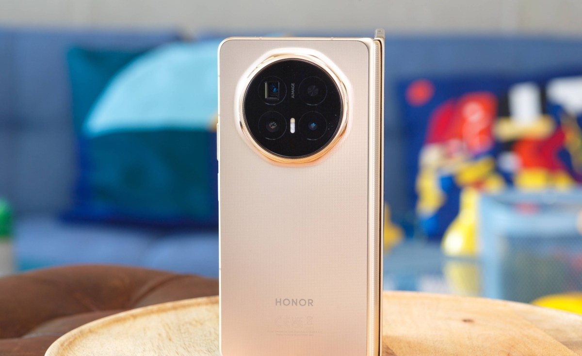 Обзор Honor Magic V6 — рекордная батарея в тонком корпусе картинка Honor Magic V6