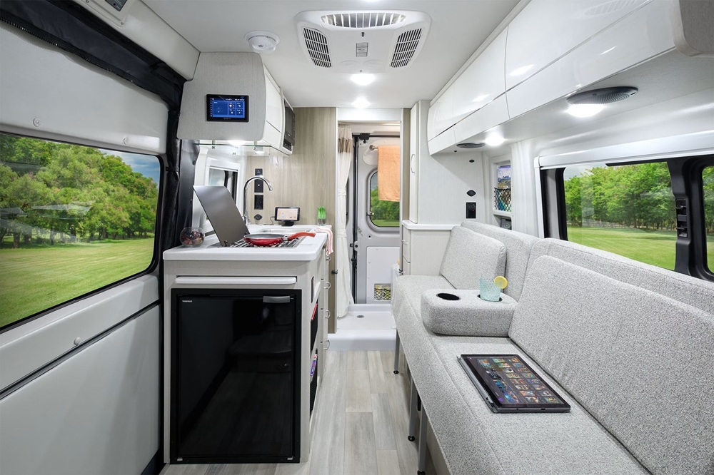 Ram ProMaster 2027: свежий пакет Vanlife для автодомов - цена, комплектации, особенности