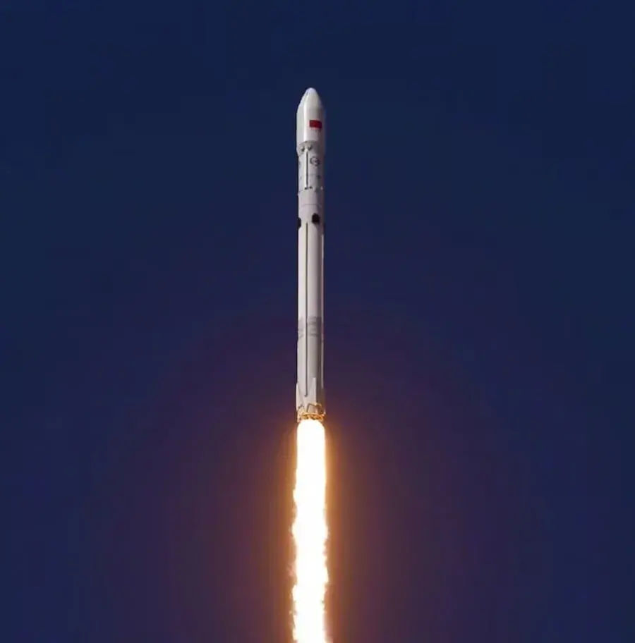 Китай успешно запустил на орбиту почти полный клон Falcon 9 Илона Маска