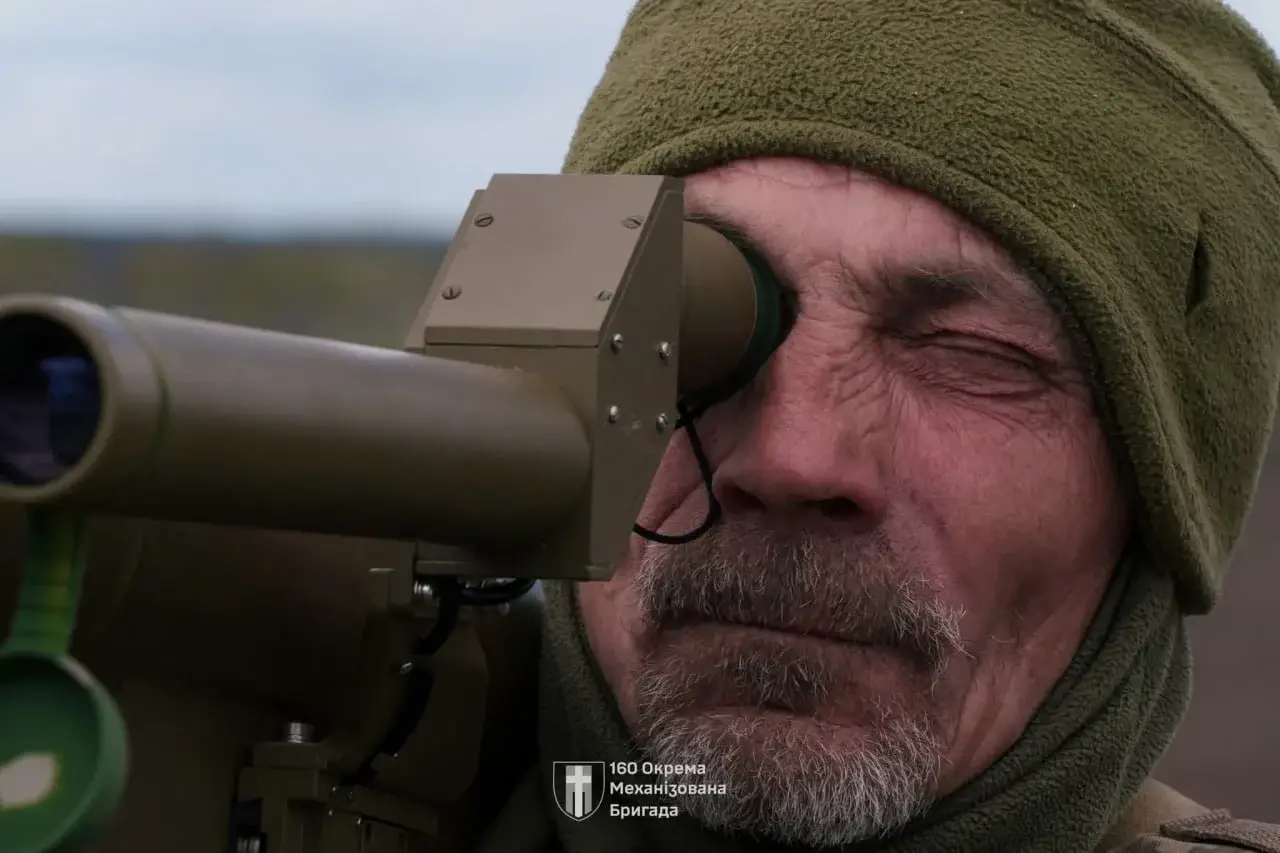 Очередной китайский ПЗРК FN-16 на вооружении украинских зенитчиков из 160-й ОМБр