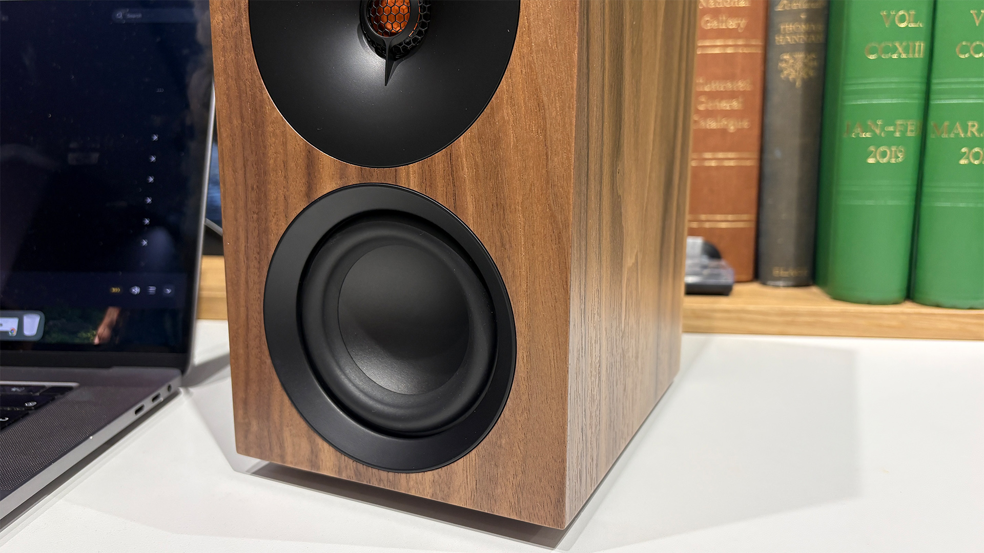 Cambridge Audio L/R S