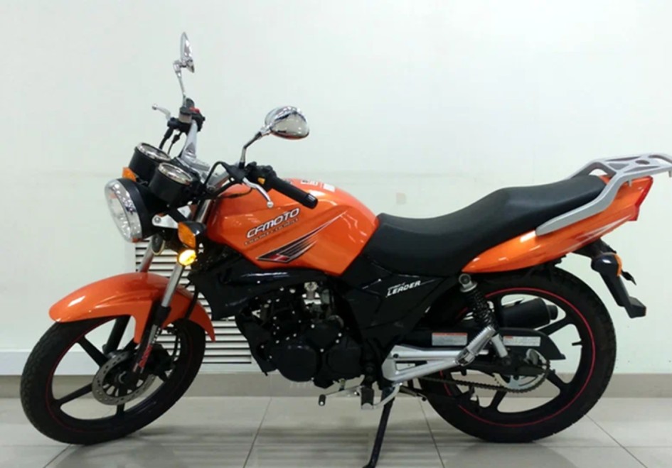 CF-150A против Yamaha YBR-125: сравнение городских мотоциклов по мощности и цене